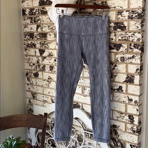Lululemon 8 WUNDER UNDER PANT HIGH RISE HERRINGBONE like new